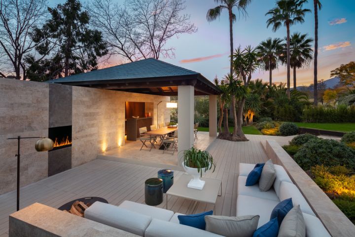 Brisas - Impressive Luxury Home in a Gated Community