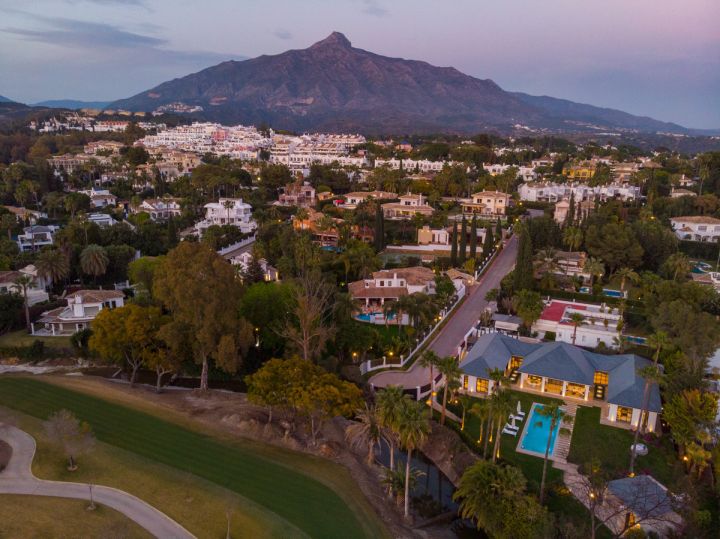 Brisas - Impressive Luxury Home in a Gated Community