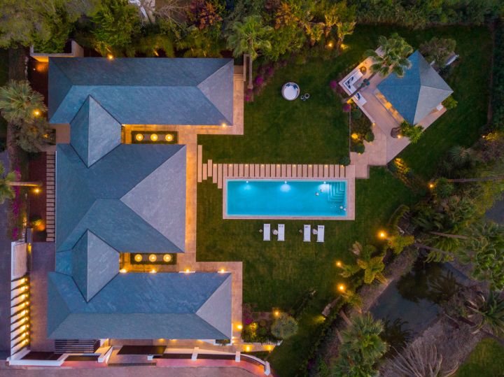 Brisas - Impressive Luxury Home in a Gated Community