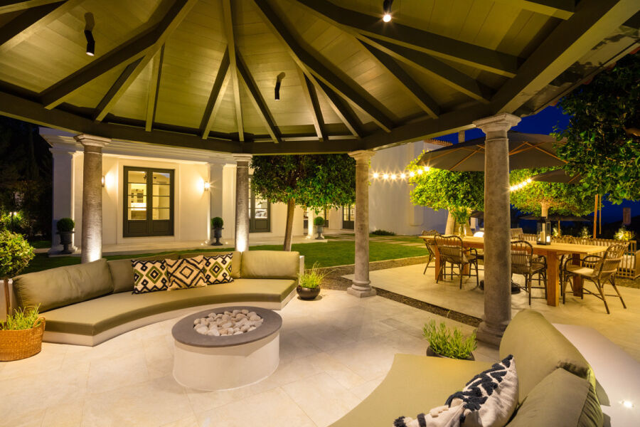 Casa Arbequina - Luxurious Contemporary Property with Stunning Sea Views