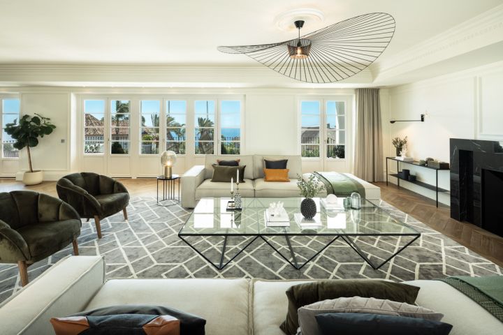 Villa con 6 dormitorios y 7 baños - Lujosa propiedad contemporánea con impresionantes vistas al mar