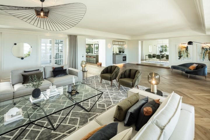 Villa con 6 dormitorios y 7 baños - Lujosa propiedad contemporánea con impresionantes vistas al mar