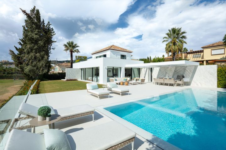 Casa Ana - Casa moderna con vistas panorámicas en Los Naranjos Golf