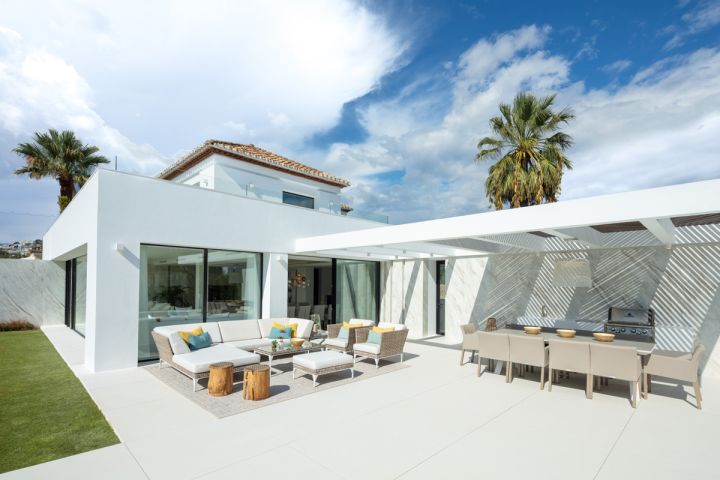 Casa Ana - Casa moderna con vistas panorámicas en Los Naranjos Golf