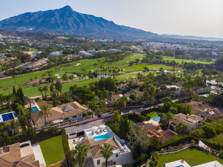 Villa Karma - Incredible Luxury Property with Andalusian Charm