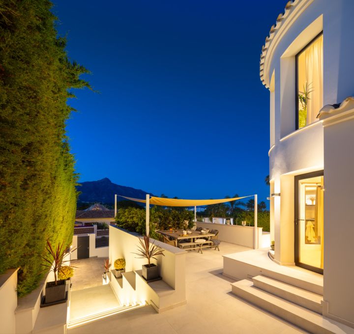 Villa Karma - Incredible Luxury Property with Andalusian Charm