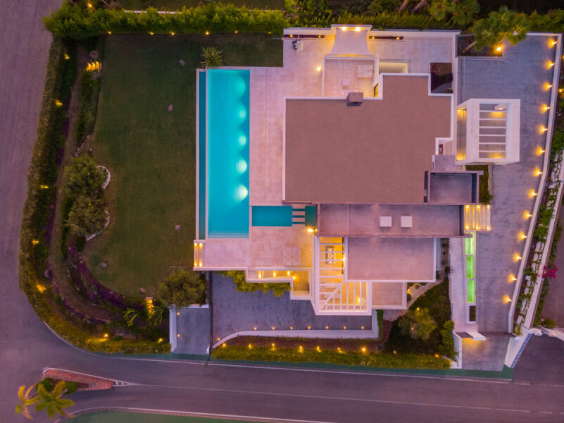La Cerquilla 40 - Spacious Property with Stunning Sea Views