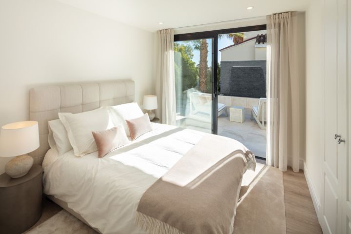 Hill Club 33 - Elegante propiedad con encanto andaluz en Los Naranjos Hill Club
