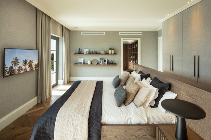 Casa Hedera - Modern Exclusive Villa in a Gated Community