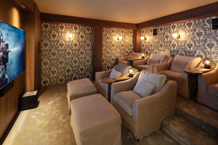 Casa Hedera - Modern Exclusive Villa in a Gated Community