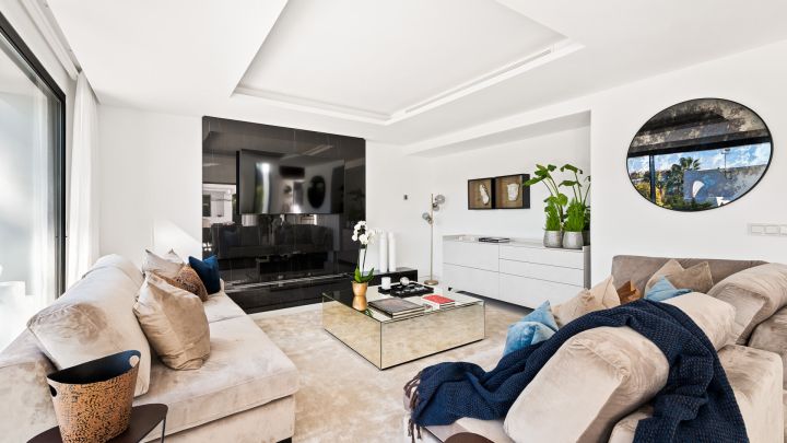 Casa Laranja - Elegante casa de lujo con vistas al campo de golf en Las Brisas