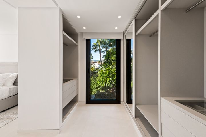 Casa Laranja - Elegante casa de lujo con vistas al campo de golf en Las Brisas