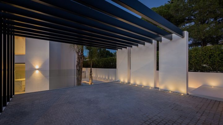 Casa Laranja - Elegante casa de lujo con vistas al campo de golf en Las Brisas