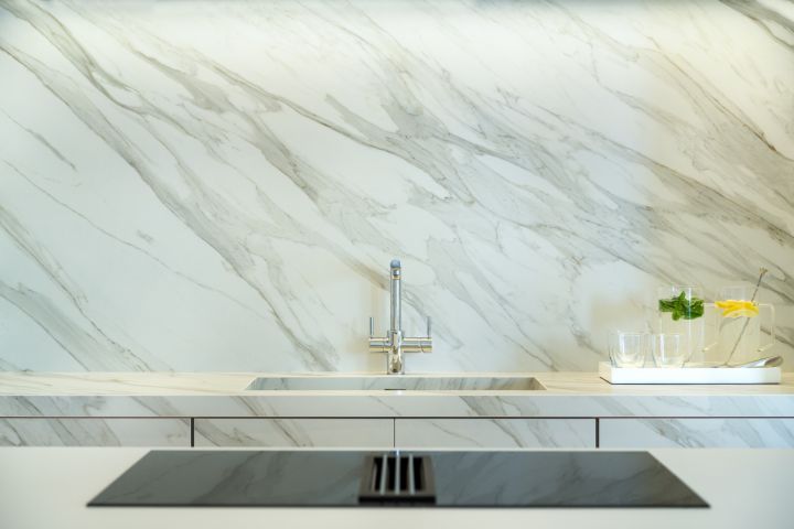 Puente Romano 2 - Luxurious Apartment featuring Modern Design in Puente Romano