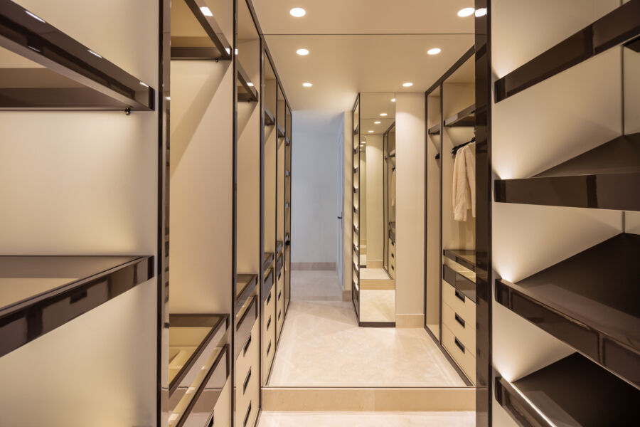 Puente Romano 2 - Luxurious Apartment featuring Modern Design in Puente Romano