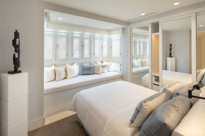Puente Romano 2 - Luxurious Apartment featuring Modern Design in Puente Romano