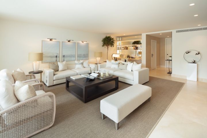 Puente Romano 2 - Luxurious Apartment featuring Modern Design in Puente Romano