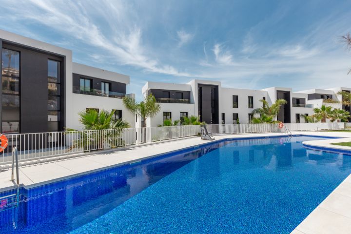 Stunning 3 bed apartment for rent in Nueva Andalucia - Modern Home with Andalusian Charm in Nueva Andalucia