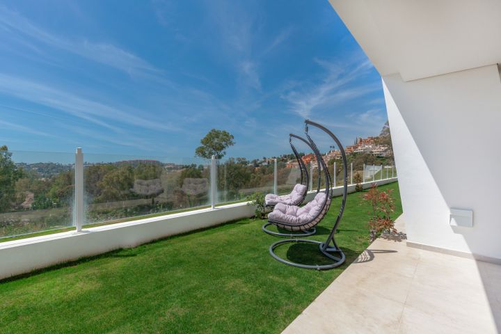 Stunning 3 bed apartment for rent in Nueva Andalucia - Modern Home with Andalusian Charm in Nueva Andalucia