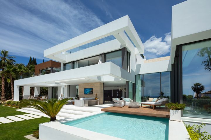 Villa avec 7 chambres et 8 salles de bain - Propriété fascinante dans une communauté fermée à Sierra Blanca