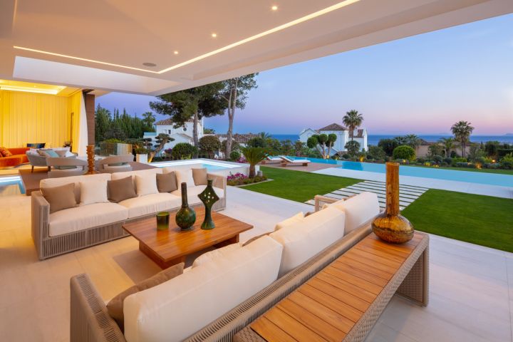 Villa avec 7 chambres et 8 salles de bain - Propriété fascinante dans une communauté fermée à Sierra Blanca