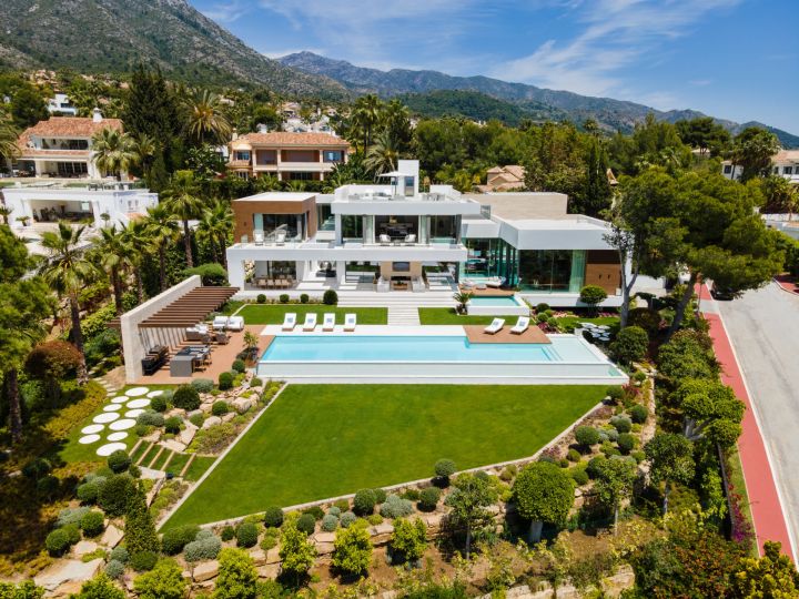Villa avec 7 chambres et 8 salles de bain - Propriété fascinante dans une communauté fermée à Sierra Blanca