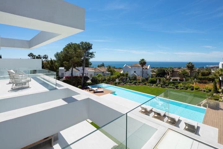 Villa avec 7 chambres et 8 salles de bain - Propriété fascinante dans une communauté fermée à Sierra Blanca