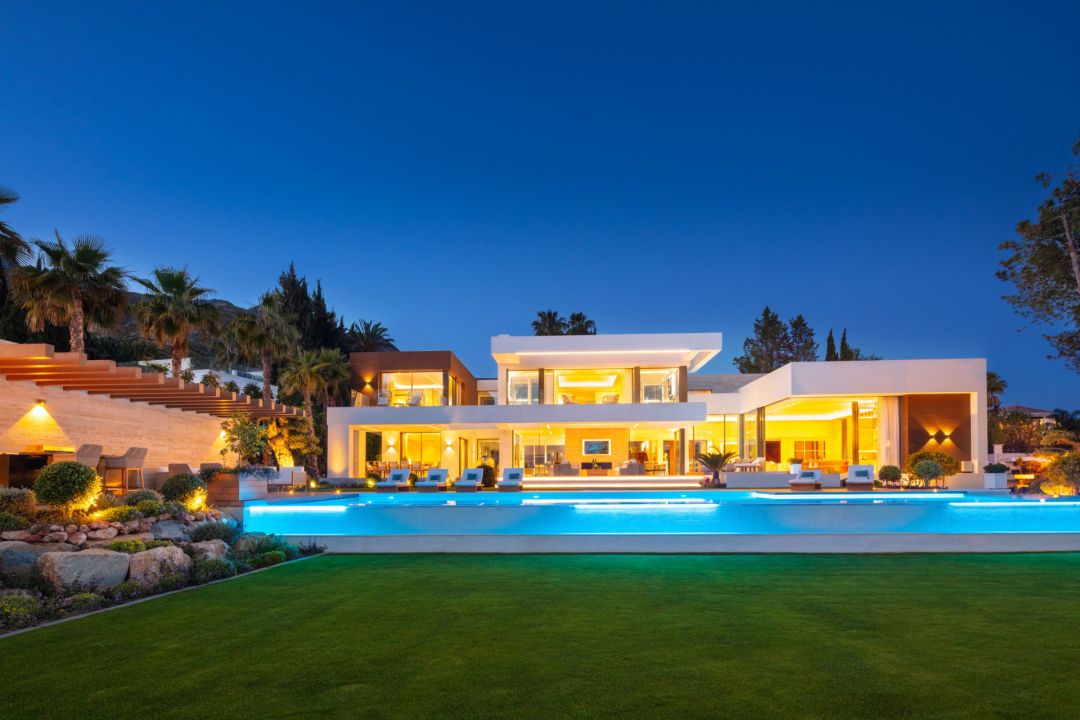 Villa avec 7 chambres et 8 salles de bain - Propriété fascinante dans une communauté fermée à Sierra Blanca