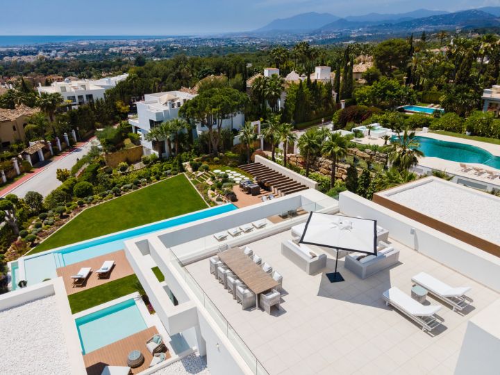 Villa avec 7 chambres et 8 salles de bain - Propriété fascinante dans une communauté fermée à Sierra Blanca