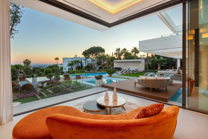 Villa avec 7 chambres et 8 salles de bain - Propriété fascinante dans une communauté fermée à Sierra Blanca