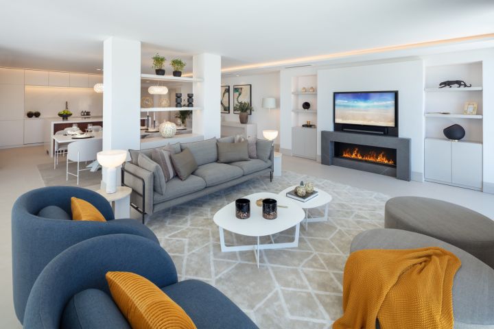 Villa Olivia - Impressive Villa with Stunning Sea Views