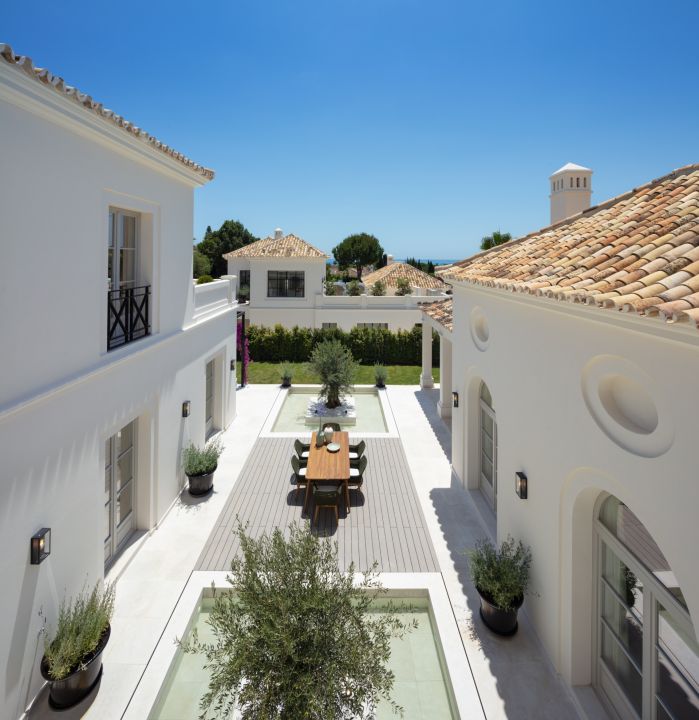 Villa avec 5 chambres et 6 salles de bain - Propriété élégante en première ligne de golf