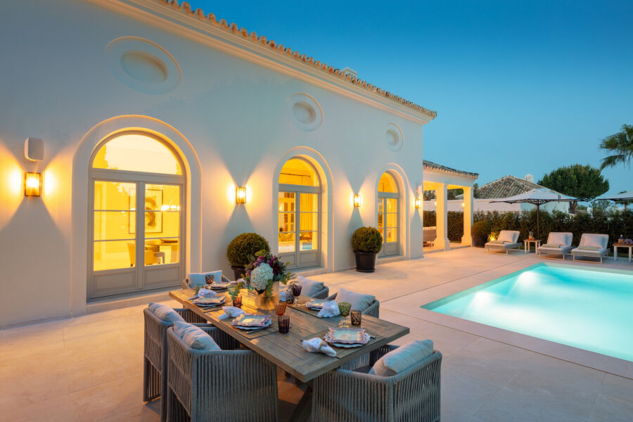 Villa avec 5 chambres et 6 salles de bain - Propriété élégante en première ligne de golf