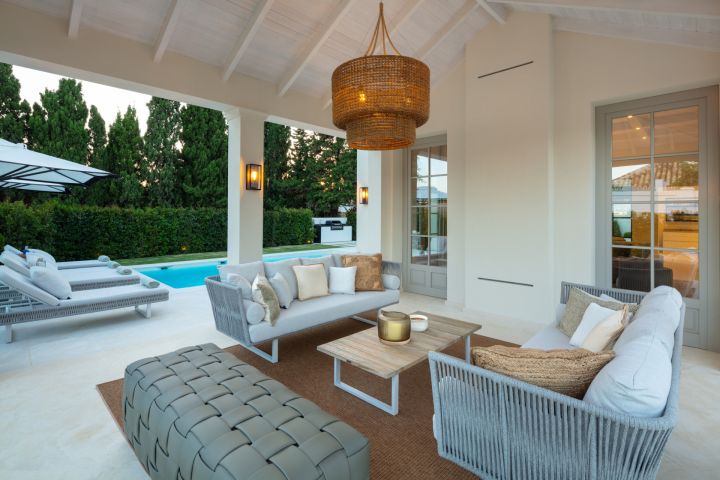 Villa avec 5 chambres et 6 salles de bain - Propriété élégante en première ligne de golf
