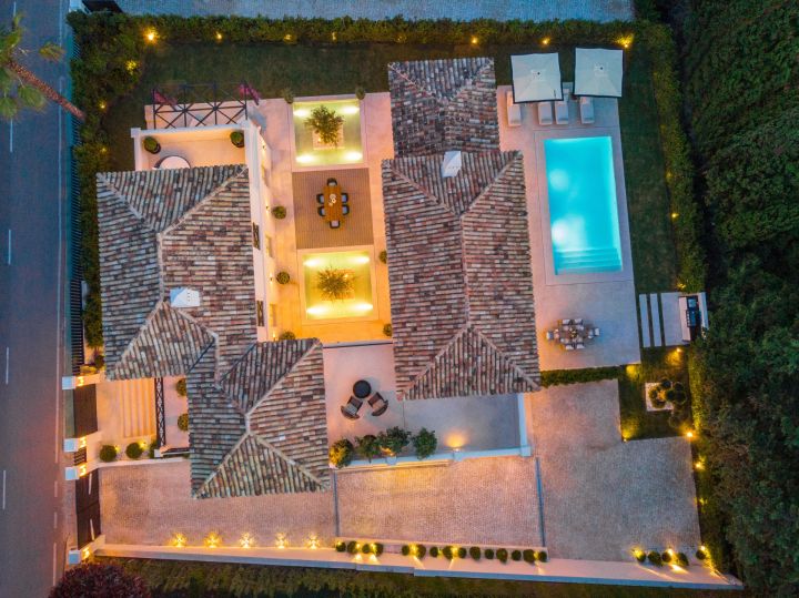 Villa avec 5 chambres et 6 salles de bain - Propriété élégante en première ligne de golf
