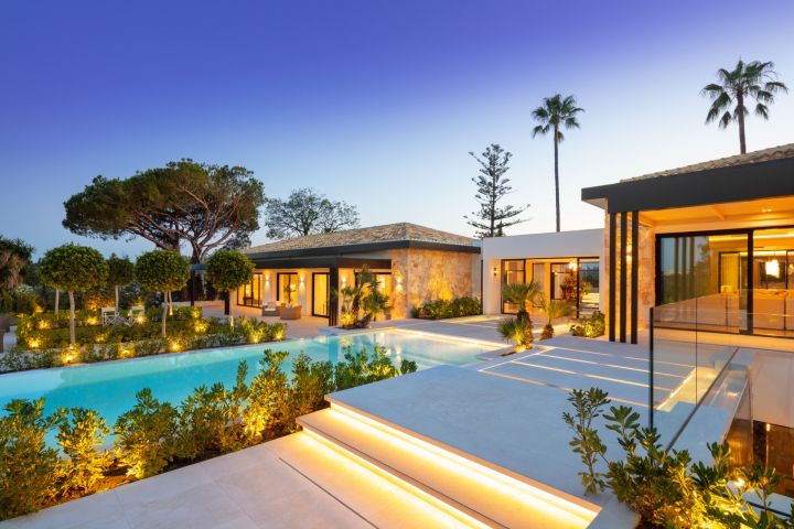 Villa Victoria - Spacious Home with Top-Tier Finishes