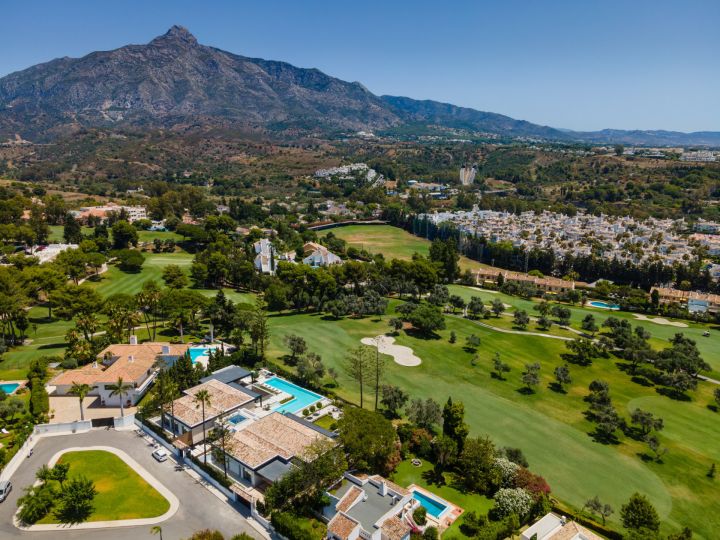 Villa Victoria - Spacious Home with Top-Tier Finishes