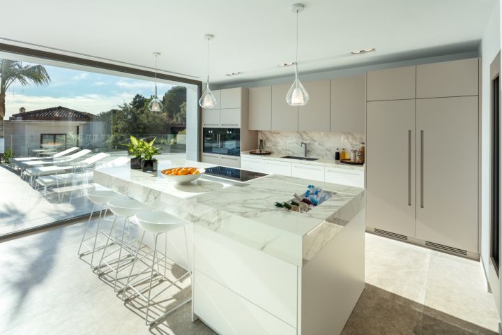 Villa Lupi - Bespoke Modern Home featuring Modern Design