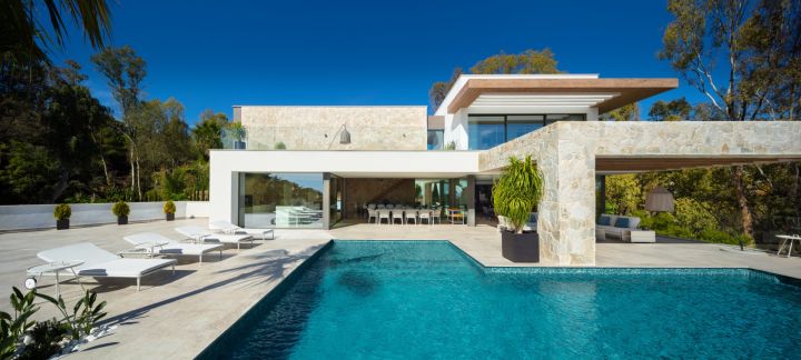 Villa Lupi - Bespoke Modern Home featuring Modern Design