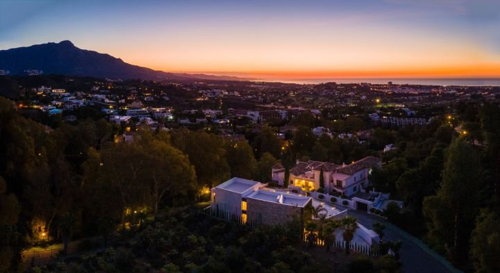Villa Lupi - Bespoke Modern Home featuring Modern Design