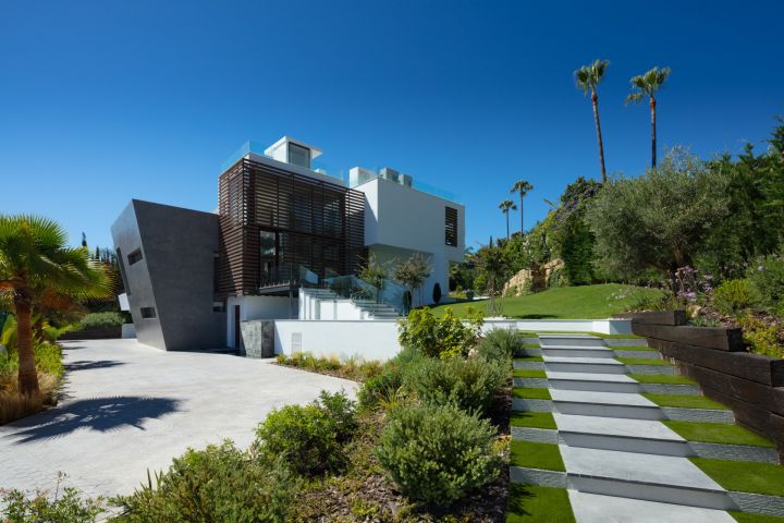 Alminar 5 - Modern Property with Andalusian Charm