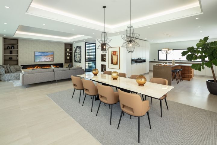 Alminar 5 - Modern Property with Andalusian Charm