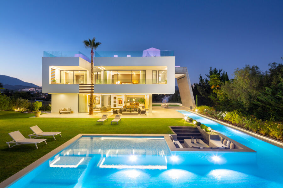 Alminar 5 - Modern Property with Andalusian Charm