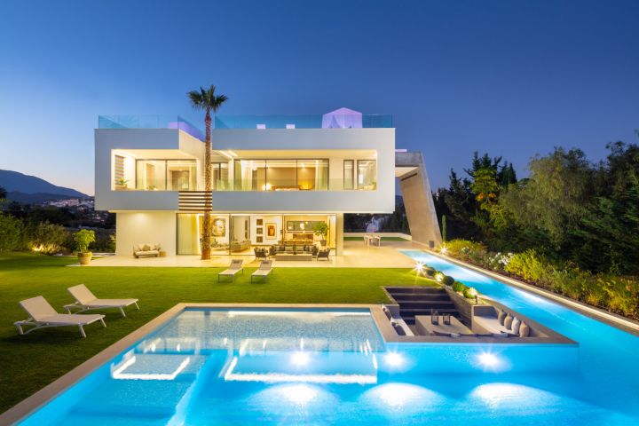 Alminar 5 - Modern Property with Andalusian Charm