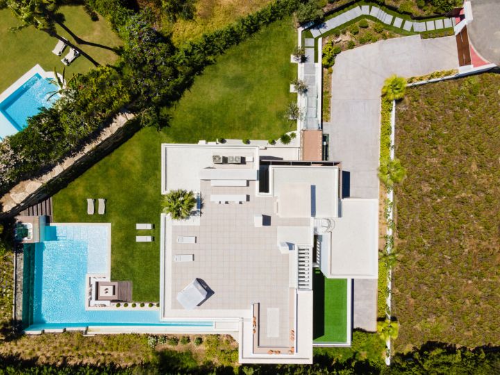 Alminar 5 - Modern Property with Andalusian Charm