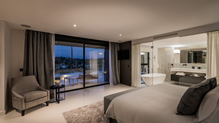 Villa Oak - Luxury Frontline Golf Property