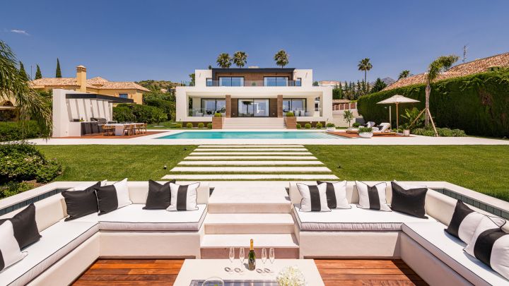 Villa Oak - Luxury Frontline Golf Property