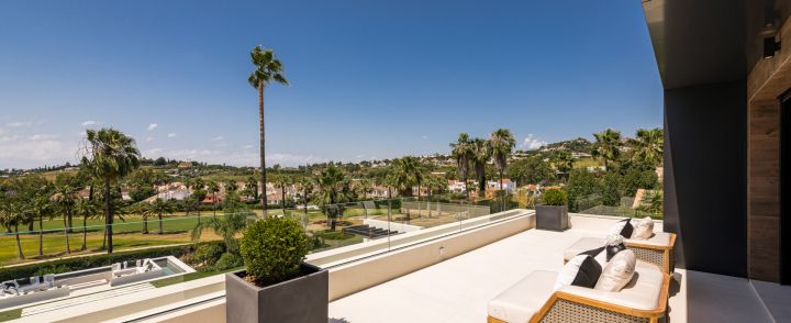 Villa Oak - Luxury Frontline Golf Property