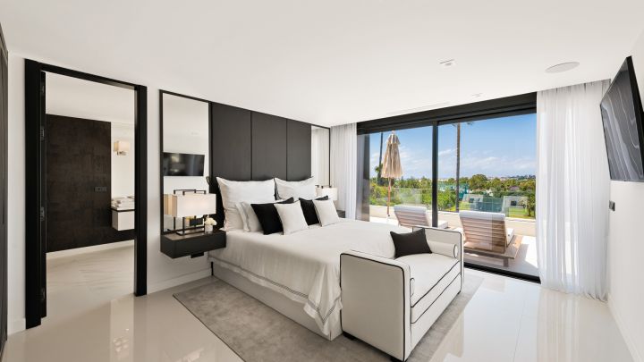 Villa Oak - Luxury Frontline Golf Property