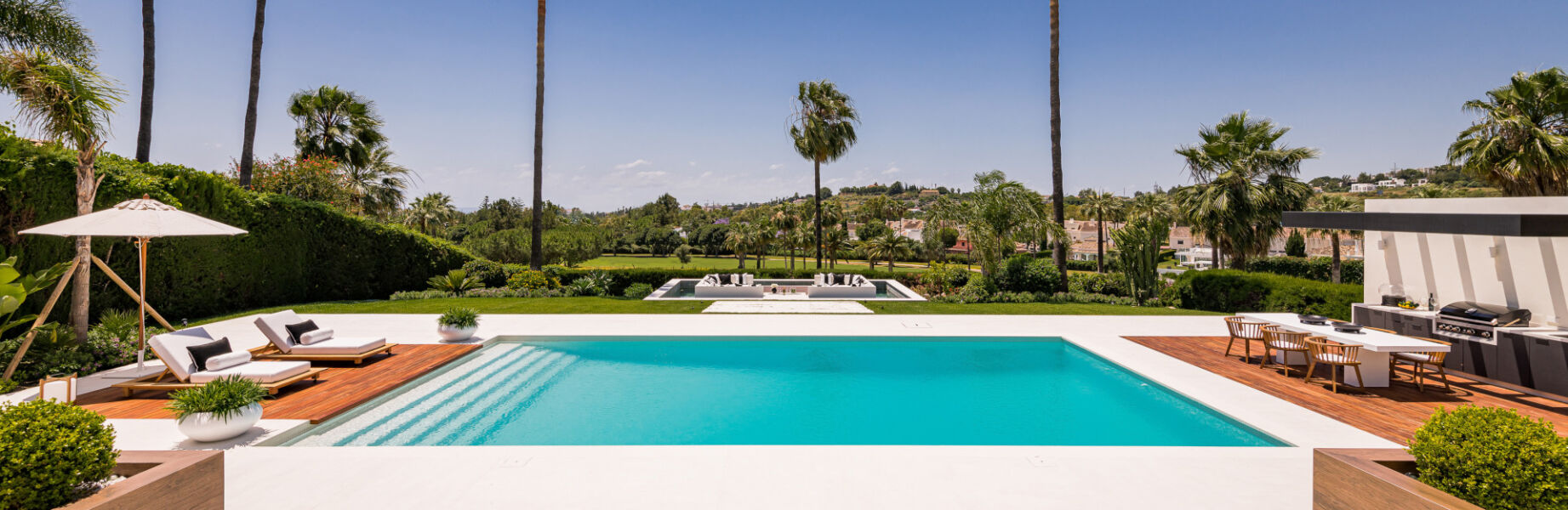 Villa Oak - Luxury Frontline Golf Property